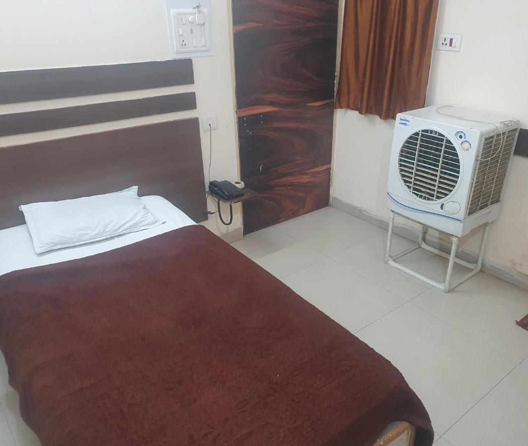 Hotel Anmol Ambikapur Dış mekan fotoğraf