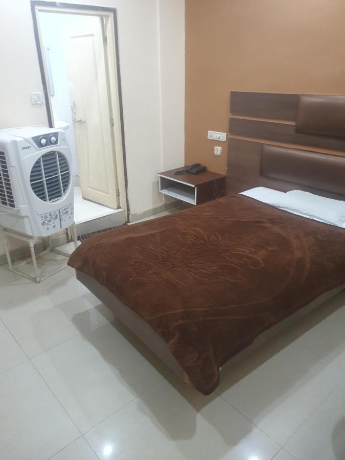 Hotel Anmol Ambikapur Dış mekan fotoğraf