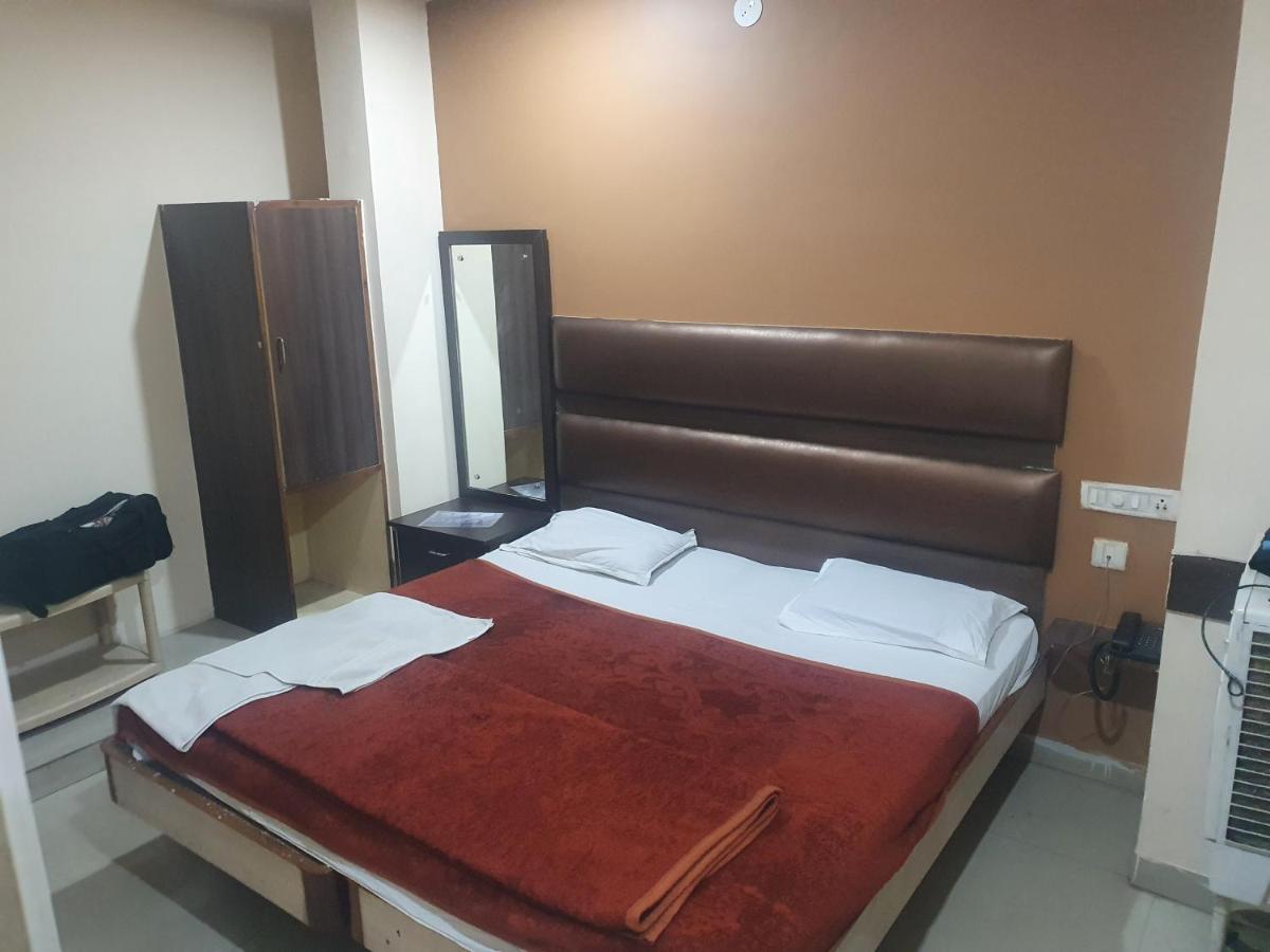 Hotel Anmol Ambikapur Dış mekan fotoğraf