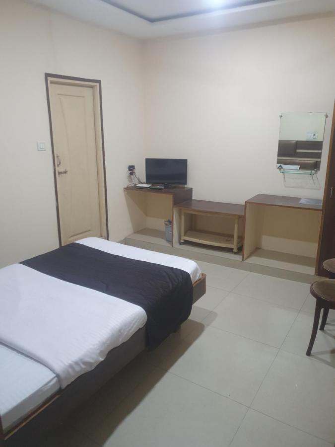 Hotel Anmol Ambikapur Dış mekan fotoğraf