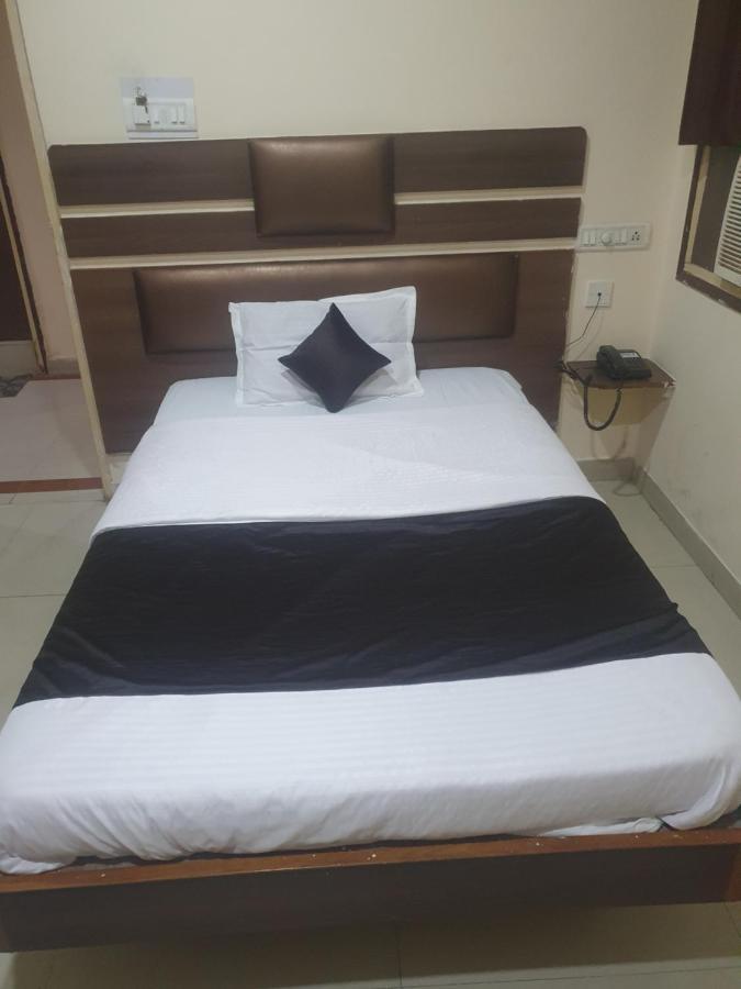 Hotel Anmol Ambikapur Dış mekan fotoğraf
