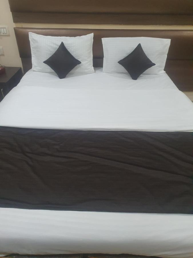 Hotel Anmol Ambikapur Dış mekan fotoğraf
