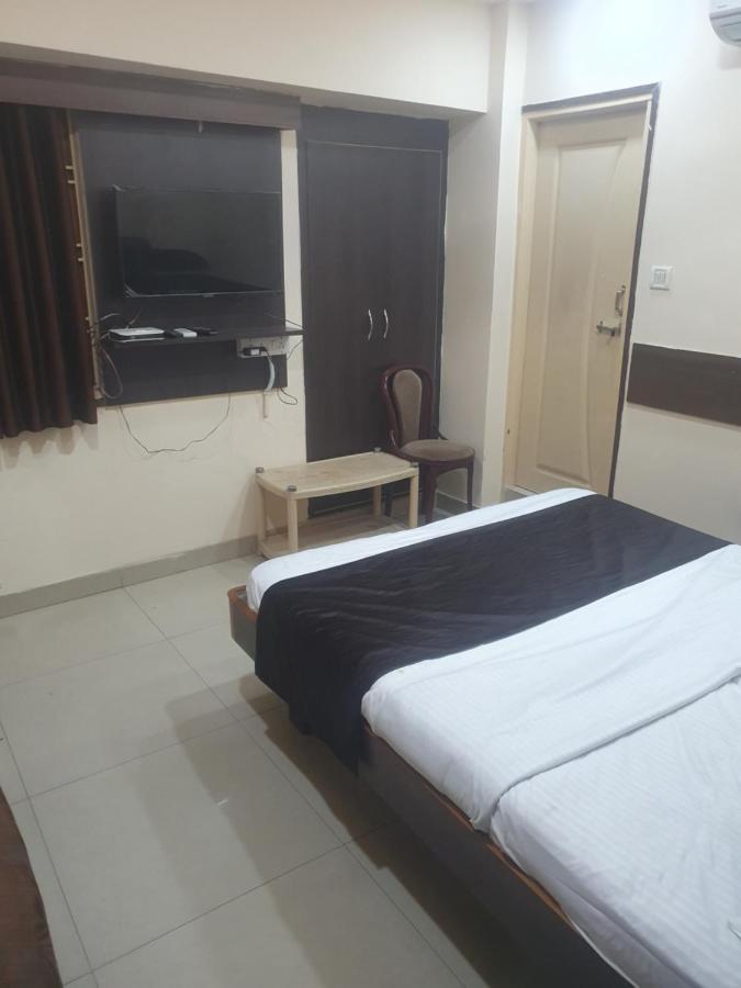 Hotel Anmol Ambikapur Dış mekan fotoğraf